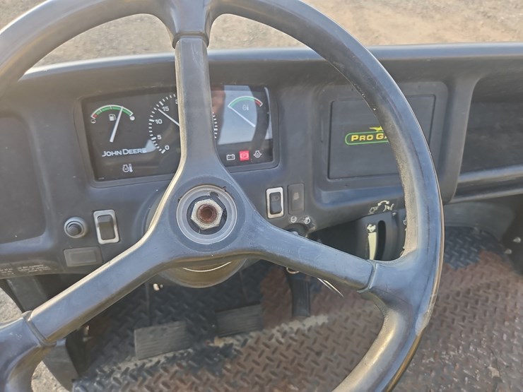 john-deere-progator-2030-image-17