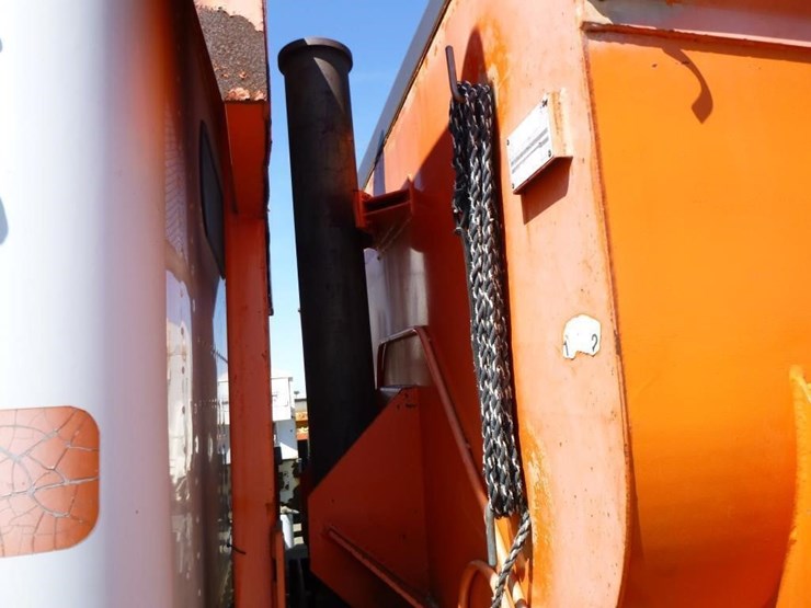 2002-caterpillar-c12-image-21