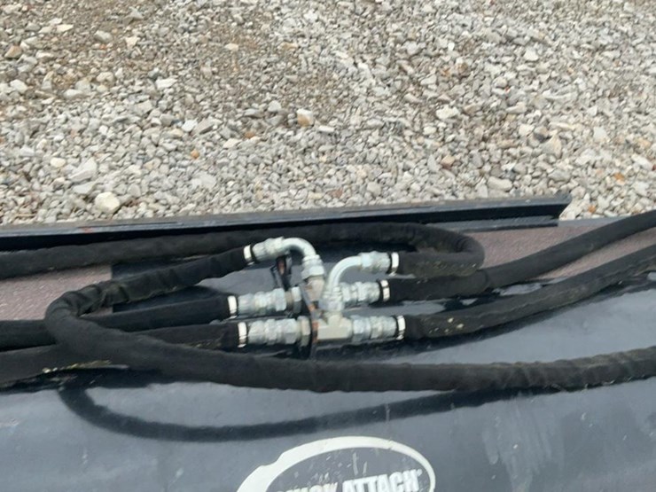 #175-•-2017-quick-attach-tiller-image-10