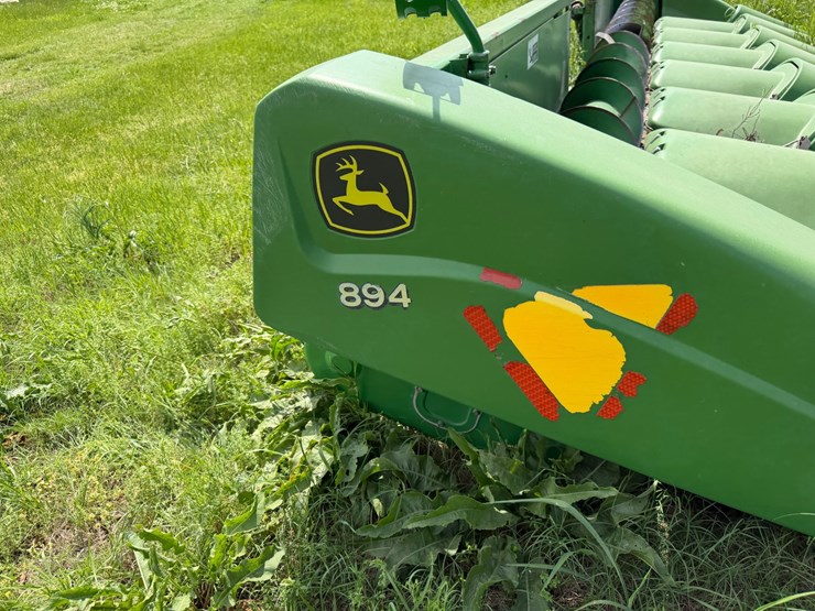 2000-john-deere-894-image-5