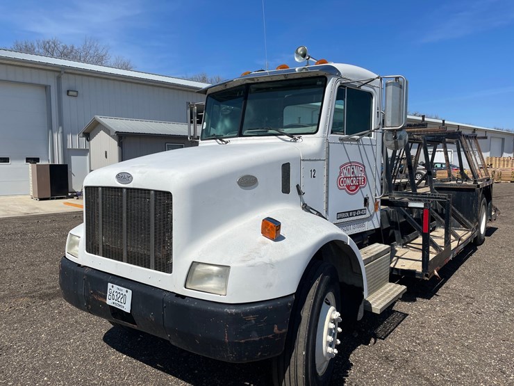 1995-peterbilt-330-image-1