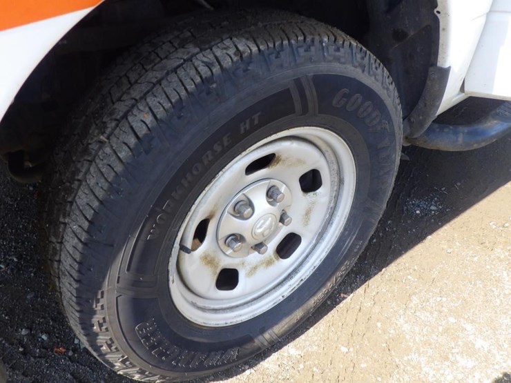 2014-dodge-1500-image-13