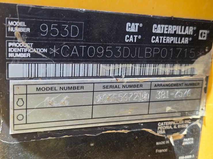 2014-caterpillar-953d-image-112