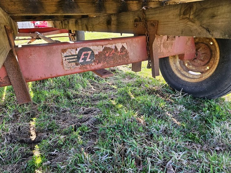 #535-•-8'x16'-bale-wagon-image-17