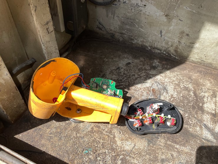 2011-ford-f550-image-91