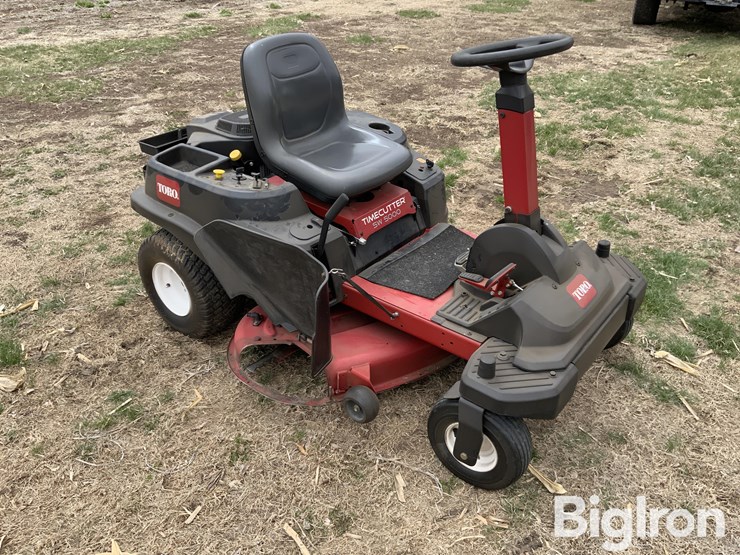 toro-74790-riding-lawn-mower-image-3