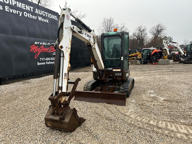 2017-bobcat-e35i-image-7