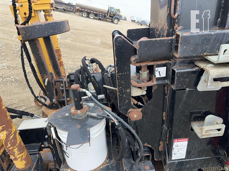 2019-vermeer-navigator-d100x140-series-iii-image-58