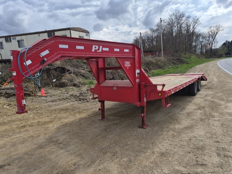2019-pj-ld262-gooseneck-trailer-image-1