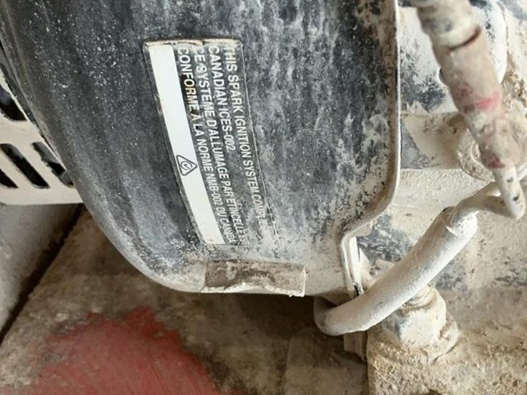 #104-•-husqvarna-fs400lv-concrete-saw-image-13