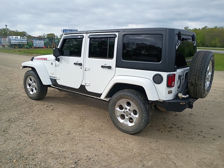 2015-jeep-wrangler-image-4