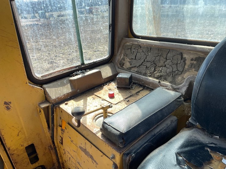 komatsu-d85p-image-48