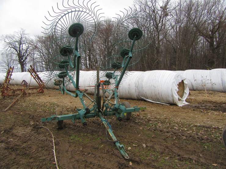 john-deere-702-image-1