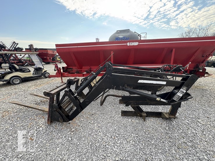 case-ih-5130-image-10