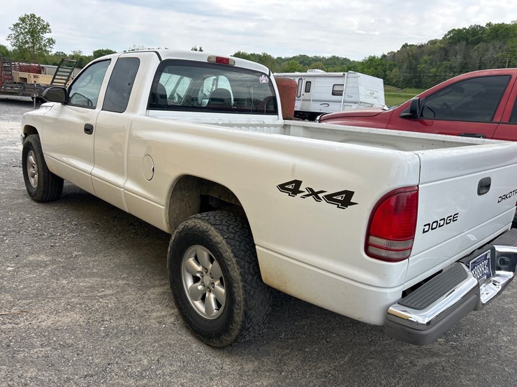 2004-dodge-dakota-image-6
