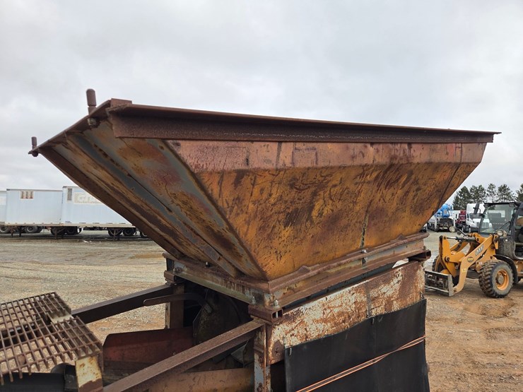 massey-ferguson-8-image-14