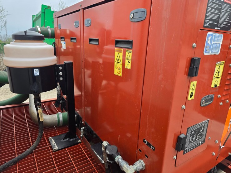 2017-ditch-witch-fx30-image-46