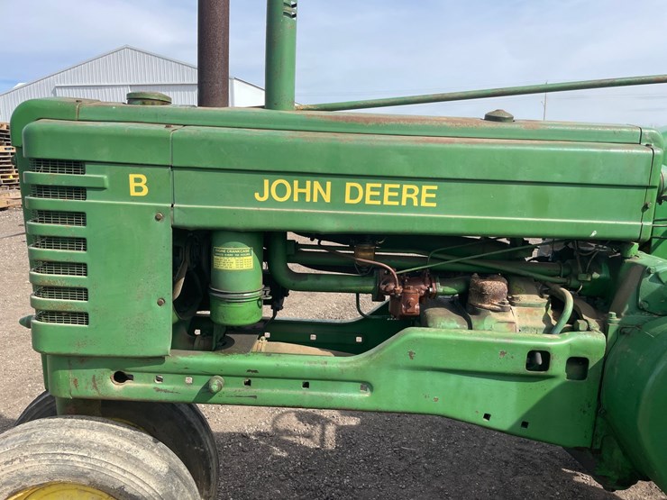 john-deere-b-image-19
