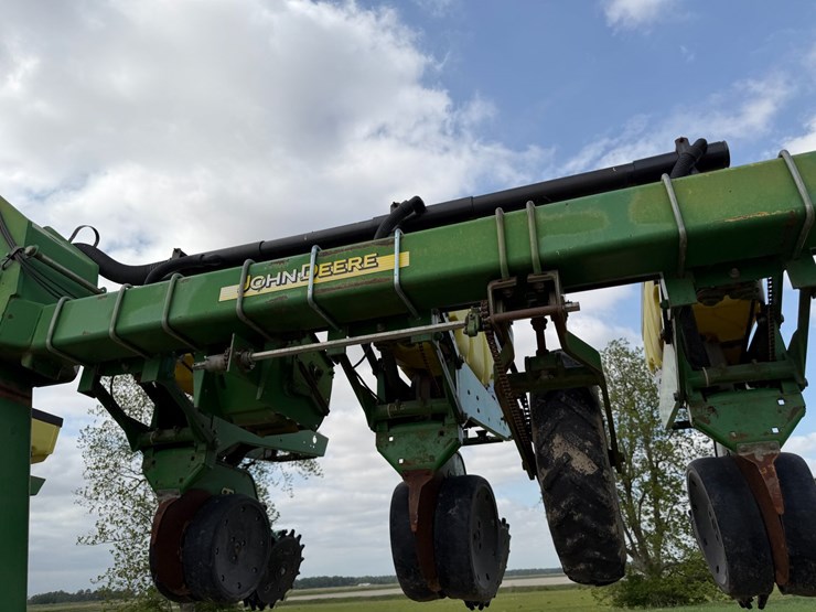 john-deere-1720-image-81