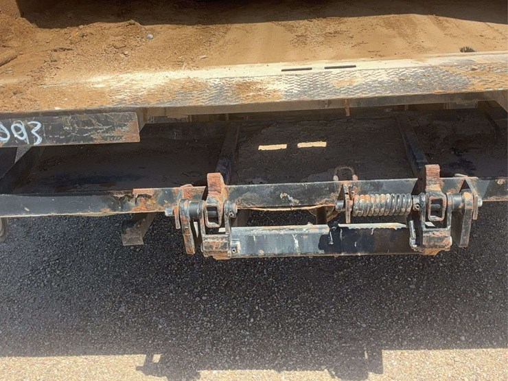 2006-chevrolet-w3500-image-16