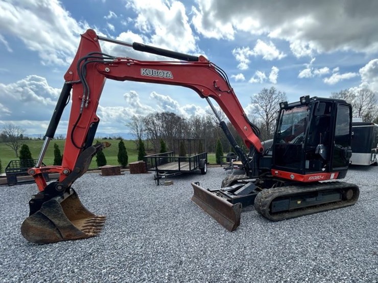 2016-kubota-kx080-4-image-1