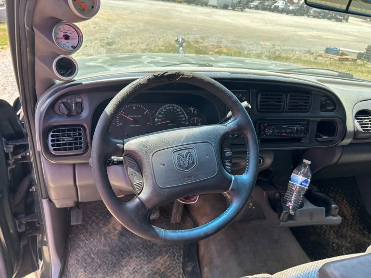 2000-dodge-ram-2500-image-11