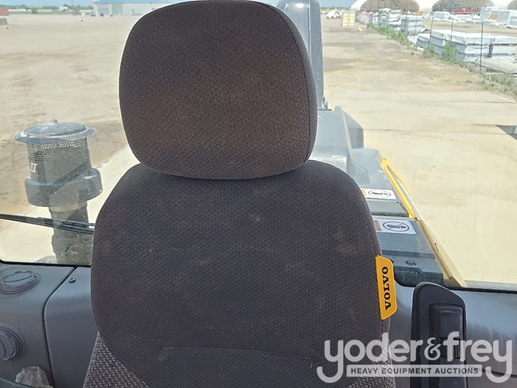 2021-volvo-l90h-image-116