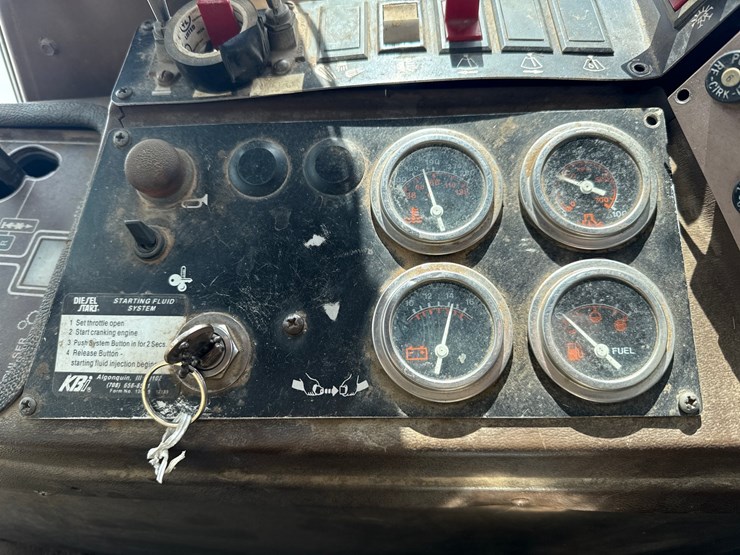 2019-champion-780a-image-48