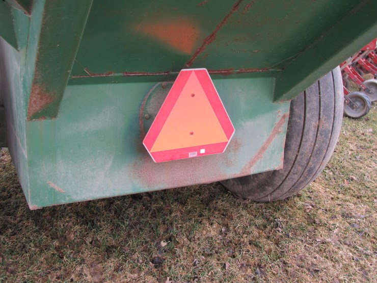 john-deere-400-image-12