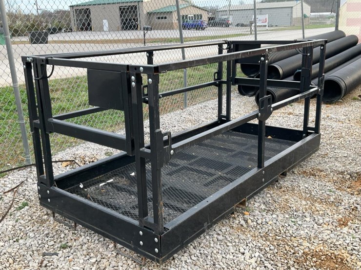 #250-•-2022-titan-tlebsk-4x8-work-platform-image-4