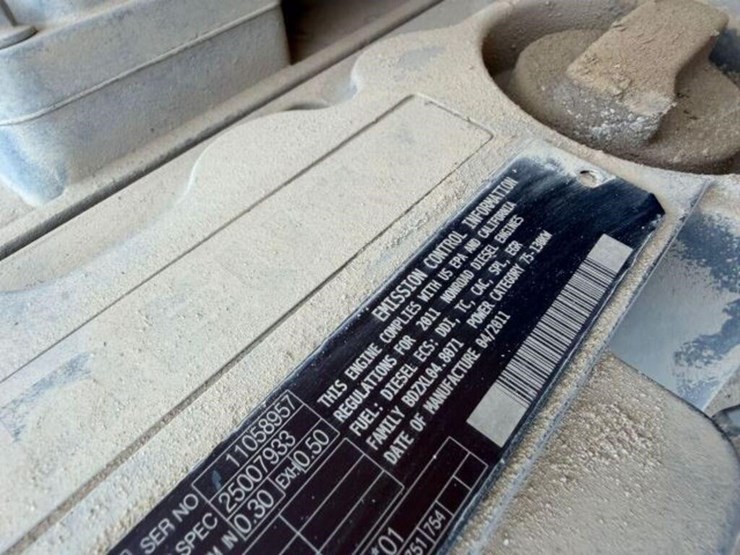 2011-bomag-bw211d-40-image-26