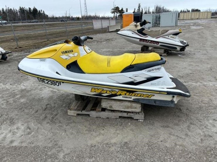 inoperable-1998-yamaha-wave-runner-gp760-pwc-yama2-image-6