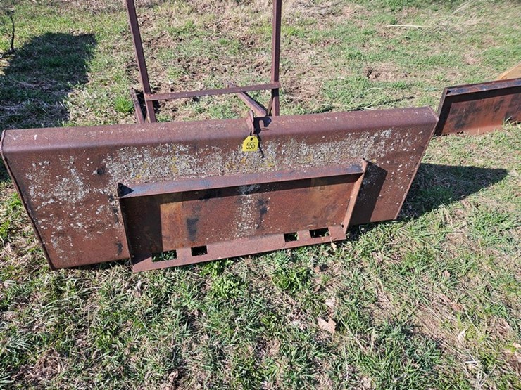 #555-•-72"-high-capacity-bucket-image-4