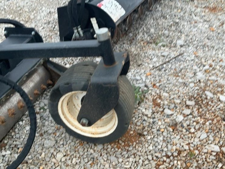 #176-•-2017-quick-attach-soil-conditioner/leveler-image-14