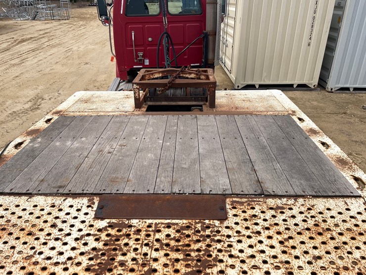 #7516-•-2015-landoll-s30c-51'-hydraulic-beavertail-semi-trailer-image-44