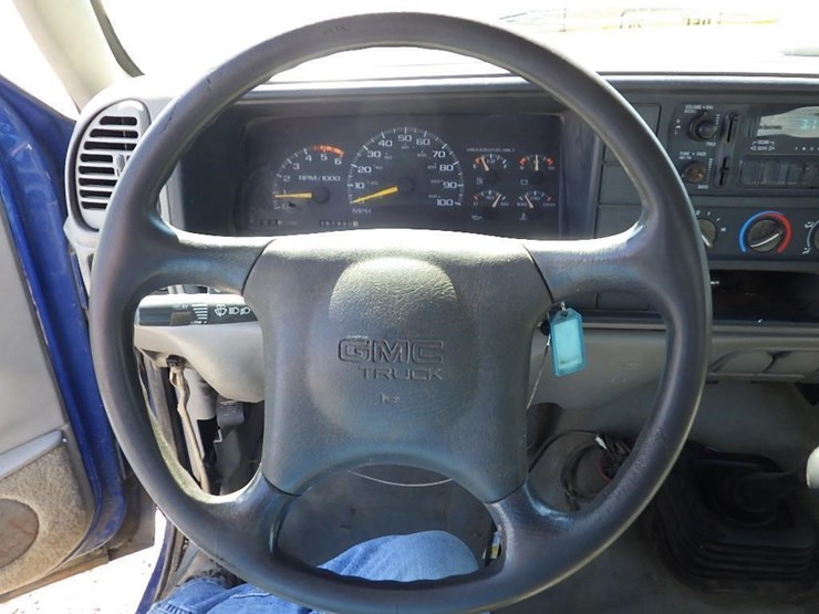 1996-gmc-3500-image-27