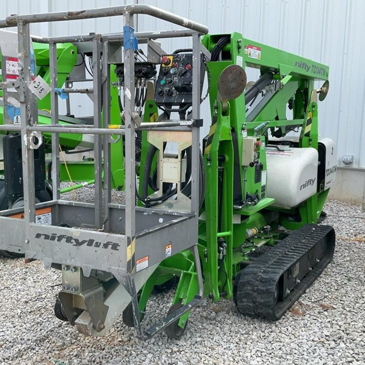 2021 NIFTY LIFT TD34TN