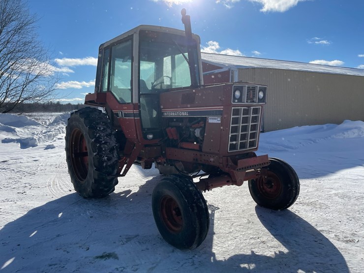 1980-international-1086-image-3