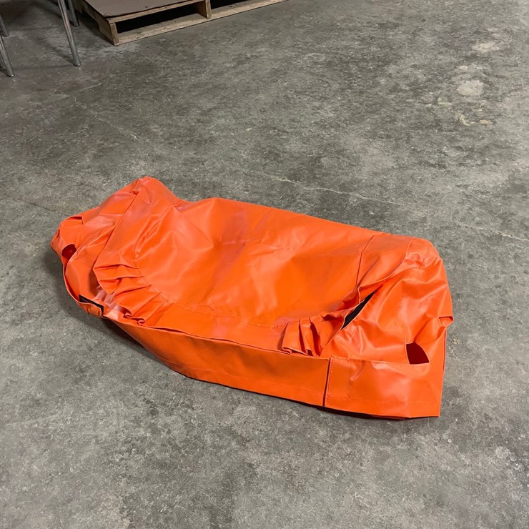 #7559 • Skytrack Man Lift Basket Control Weather Cover