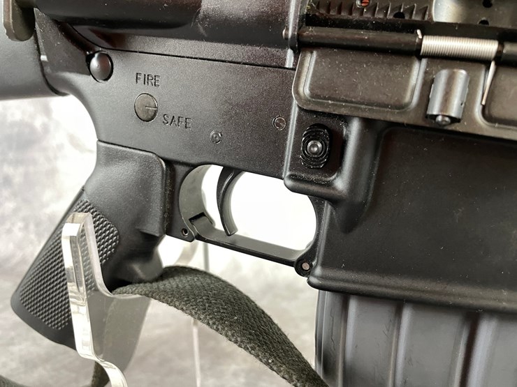 #2251-•-palmetto-state-armory-pa-15-5.56-semi-automatic-rifle-sn:-scd656463-(downing,-wi)-image-12