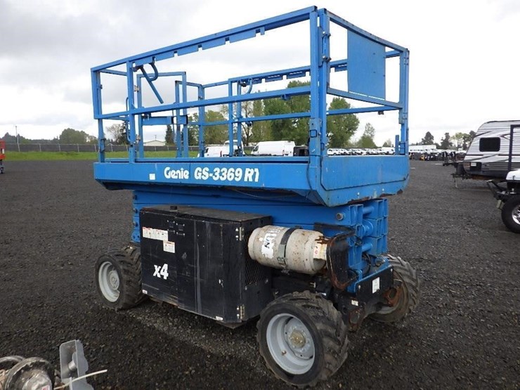 2014-genie-gs3369rt-image-3