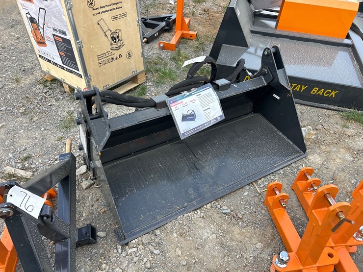 #75-•-mini-skid-steer-4-in-1-bucket-image-1