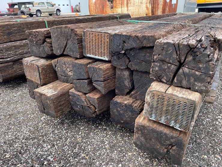 #3389-•-(15)-railroad-ties-image-4
