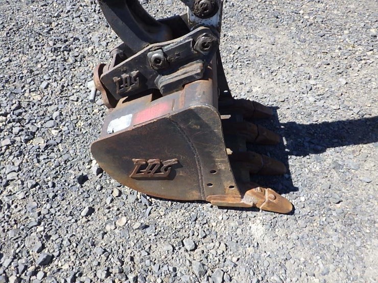 bobcat-hydraulic-excavator-image-19