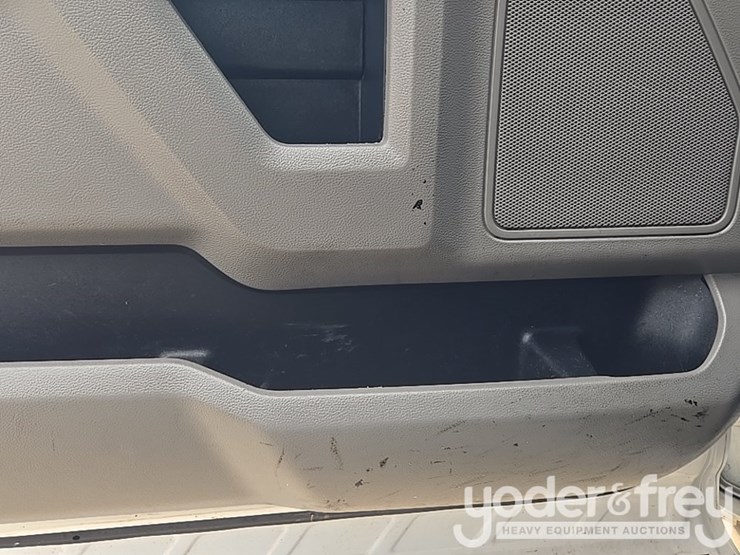 2019-ford-f150-image-70