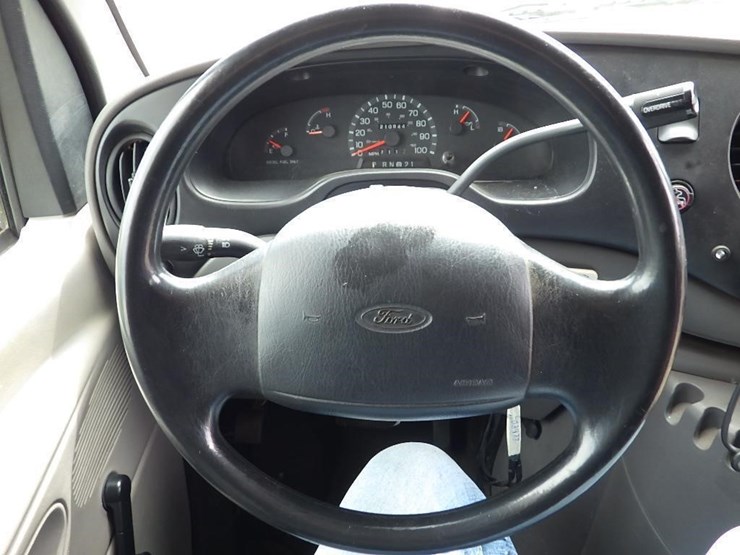 2000-ford-2000-image-22