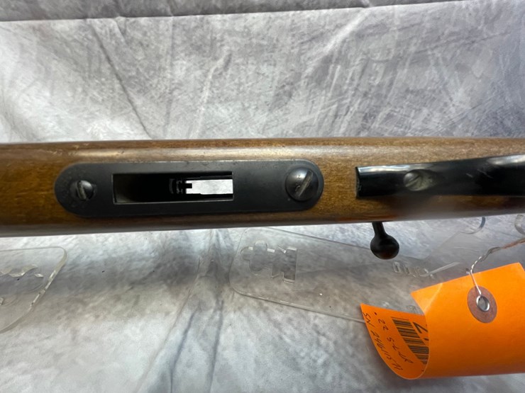 #2731-•-marlin-glenfield-model-20-.22-rifle-sn:-24611577-(princeton,-mn)-image-24