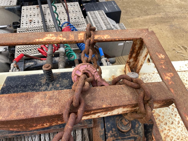 #7516-•-2015-landoll-s30c-51'-hydraulic-beavertail-semi-trailer-image-48