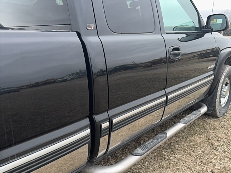 2001-chevrolet-2500-image-10