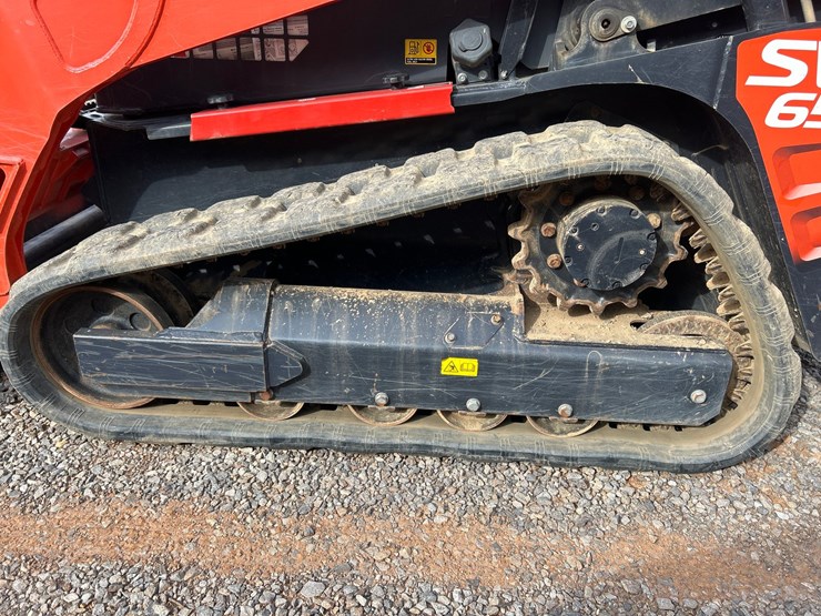 2023-kubota-svl65-2-image-61